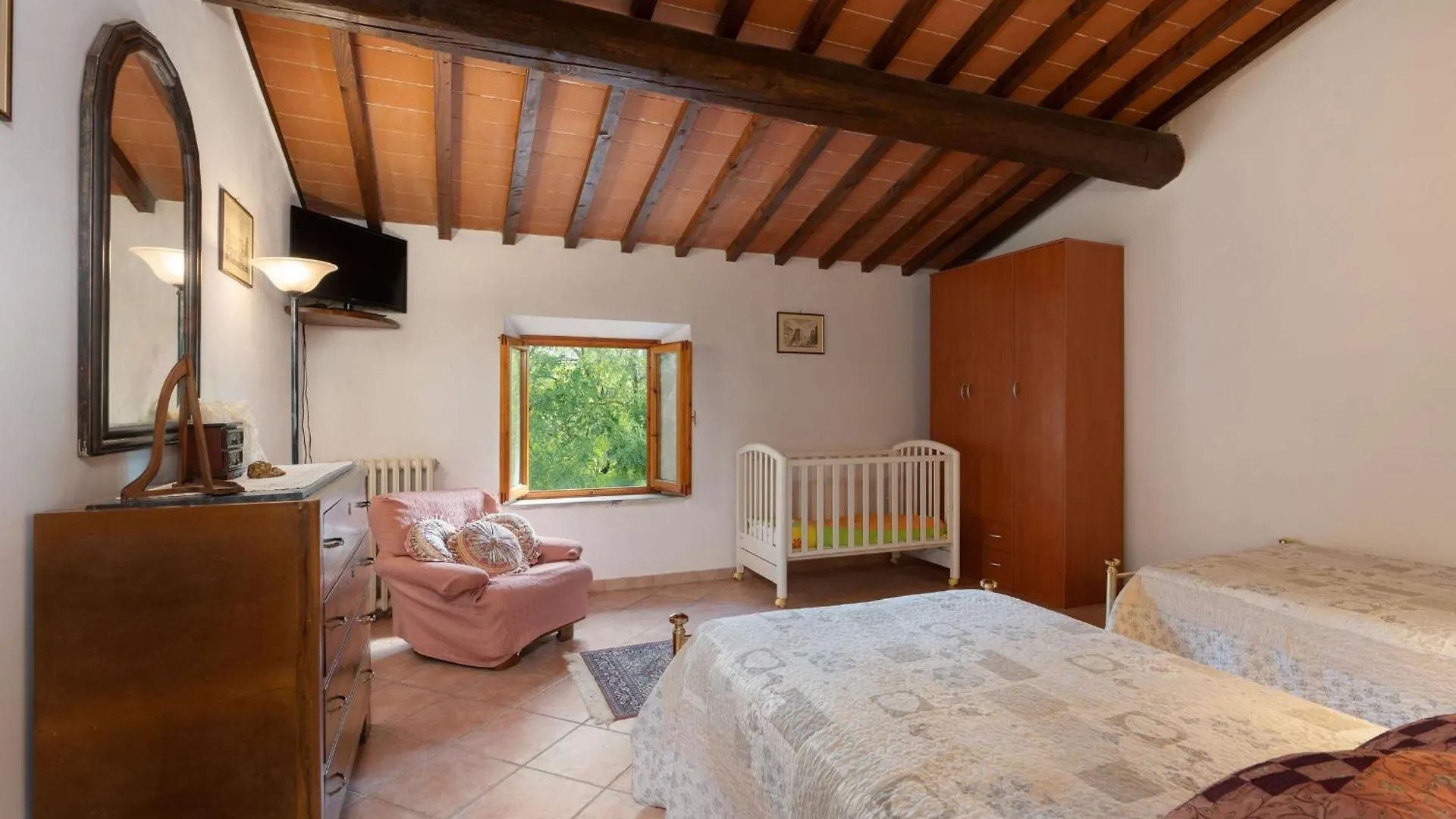 Baco Guest House Ampinana Country house