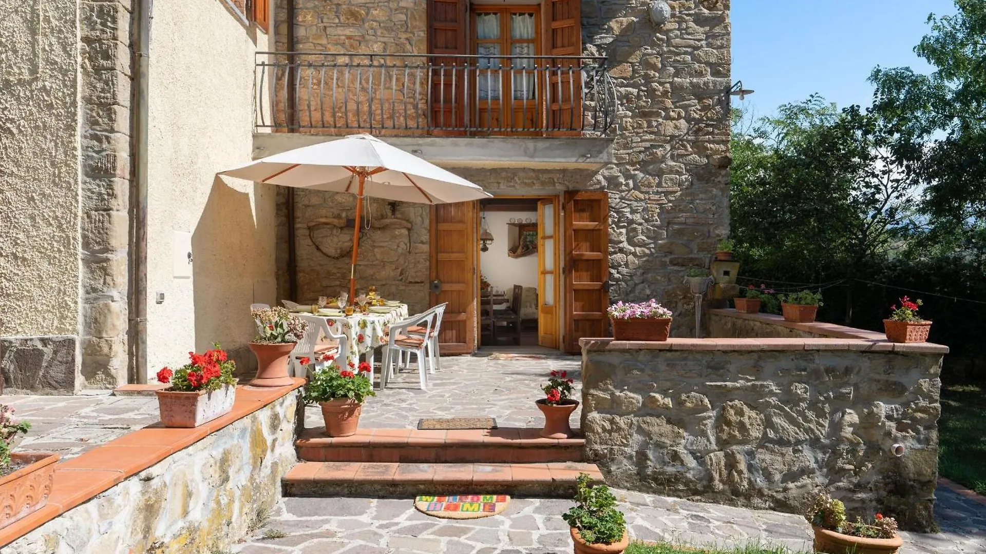 Baco Guest House Ampinana Italy